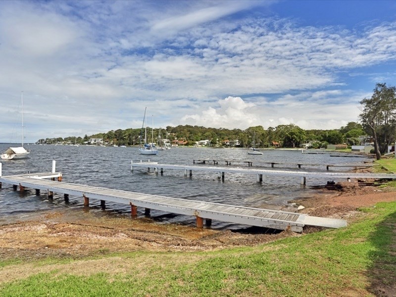 2/8 Ambrose Street, Carey Bay NSW 2283