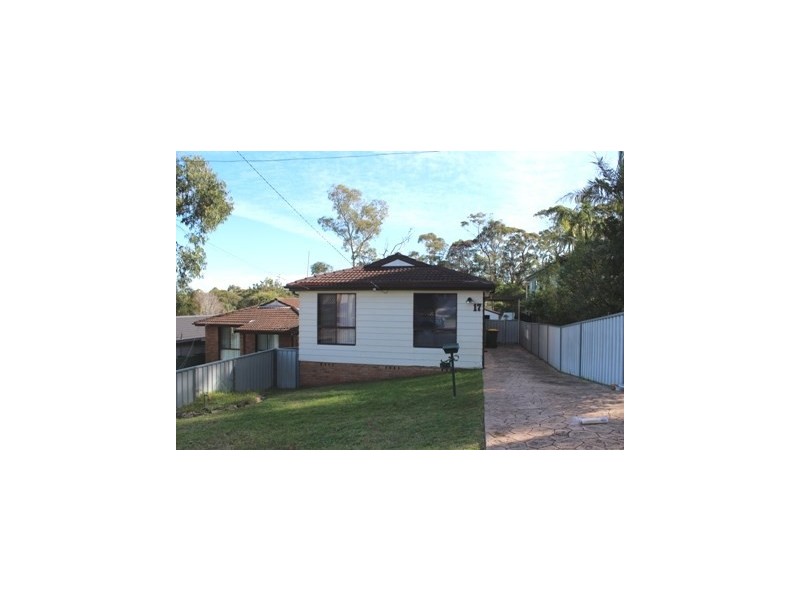 17 Queen Street, Blackalls Park NSW 2283