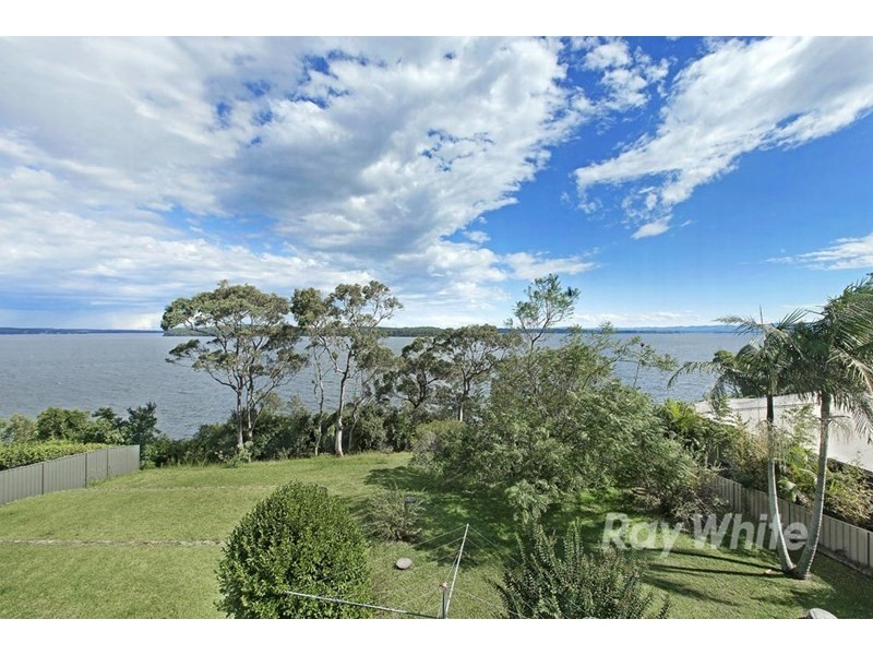 276 Dobell Drive, Wangi Wangi NSW 2267