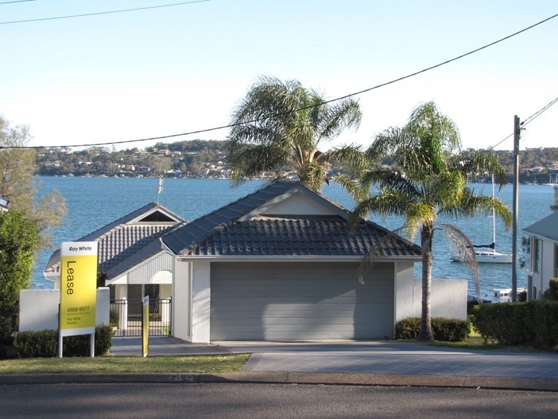 147 Coal Point Road, Coal Point NSW 2283