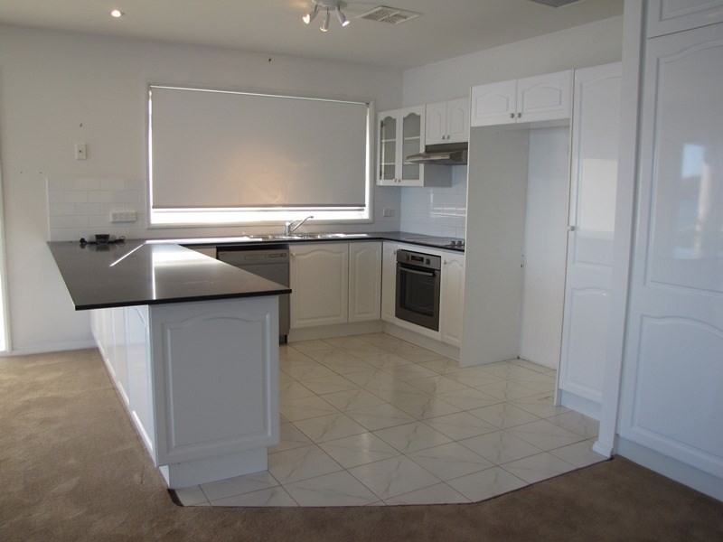 147 Coal Point Road, Coal Point NSW 2283