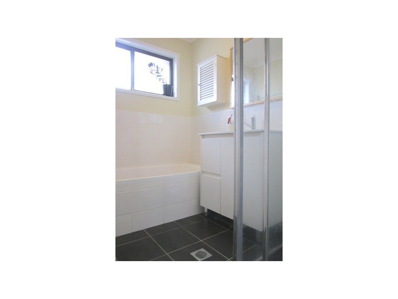 11 Bluewater Avenue, Fassifern NSW 2283