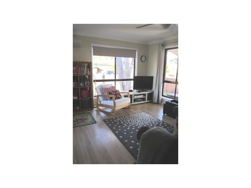 11 Bluewater Avenue, Fassifern NSW 2283