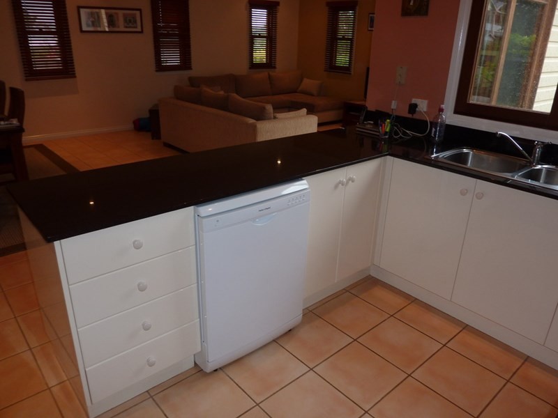 6 Day Street, Toronto NSW 2283