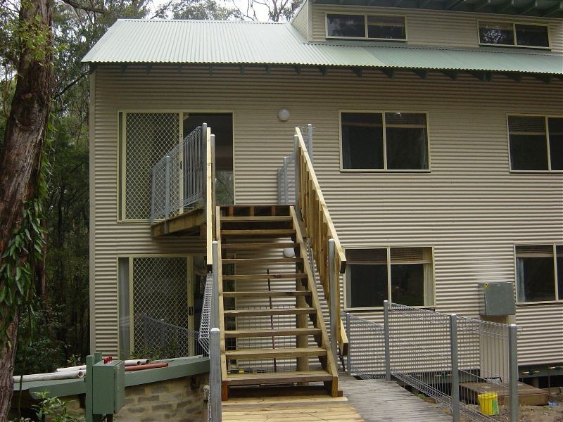 200 Excelsior Parade, Toronto NSW 2283