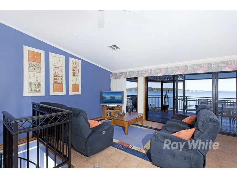 Fishing Point NSW 2283