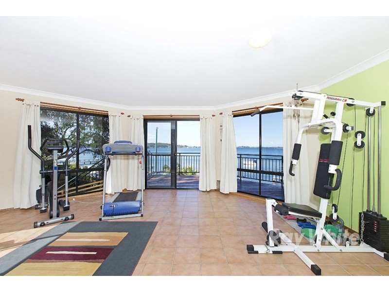 Fishing Point NSW 2283