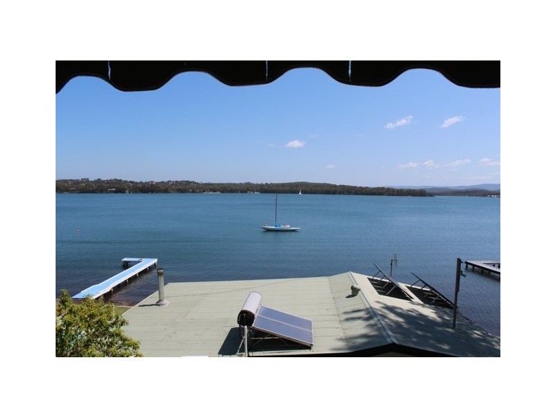 10A Alkira Street, Coal Point NSW 2283