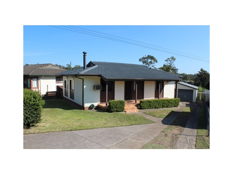 10 Akora Street, Toronto NSW 2283