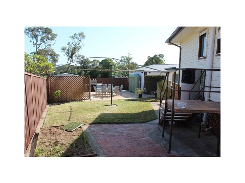 10 Akora Street, Toronto NSW 2283