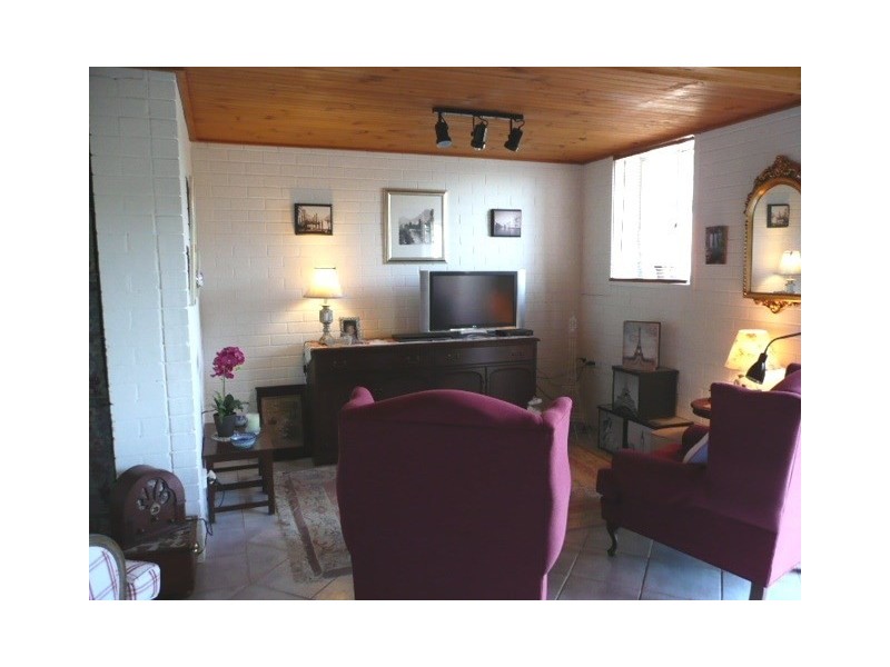 5 Laycock Street, Carey Bay NSW 2283