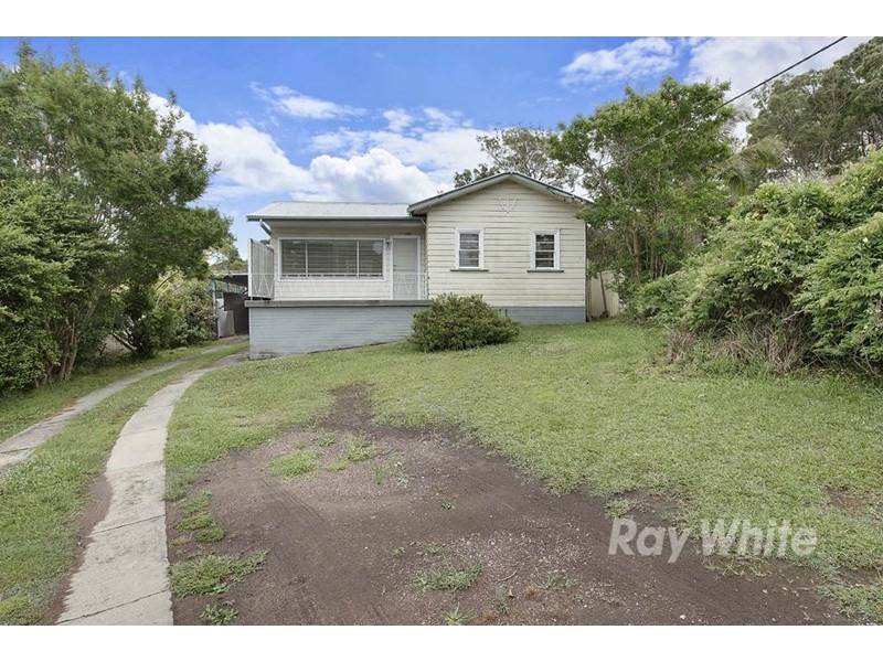 31 Ambrose Street, Carey Bay NSW 2283