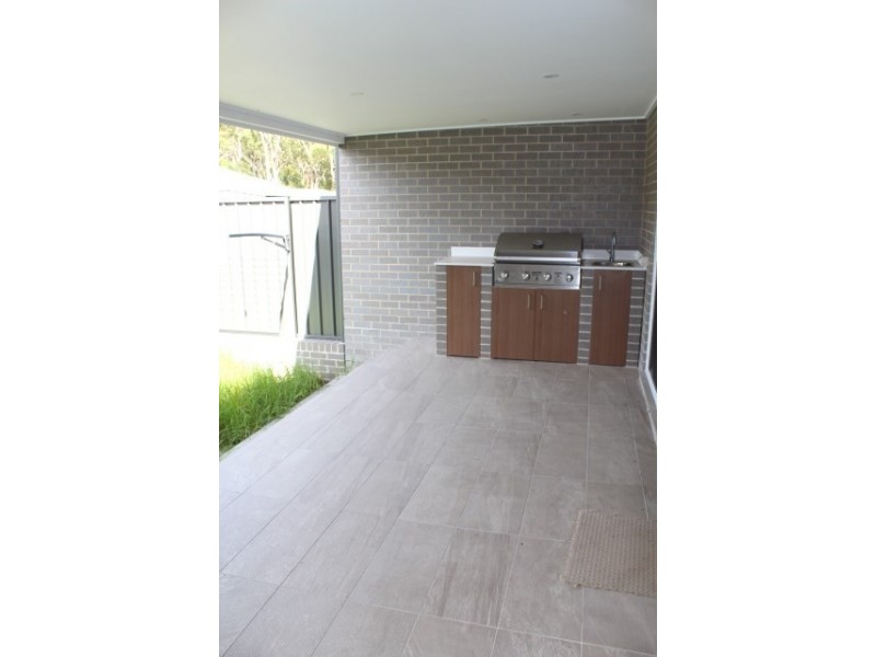 35 Pheasant Street, Toronto NSW 2283