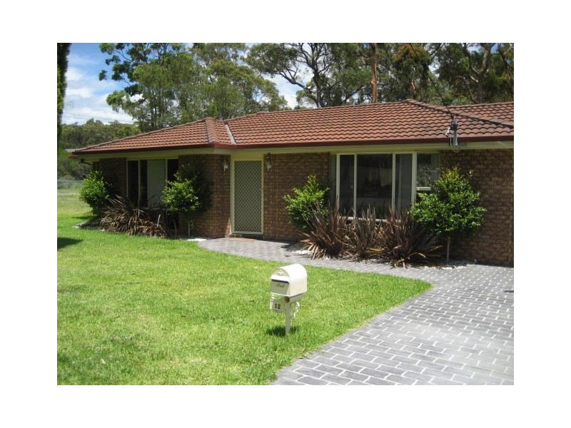 12 Brooks Street, Bonnells Bay NSW 2264
