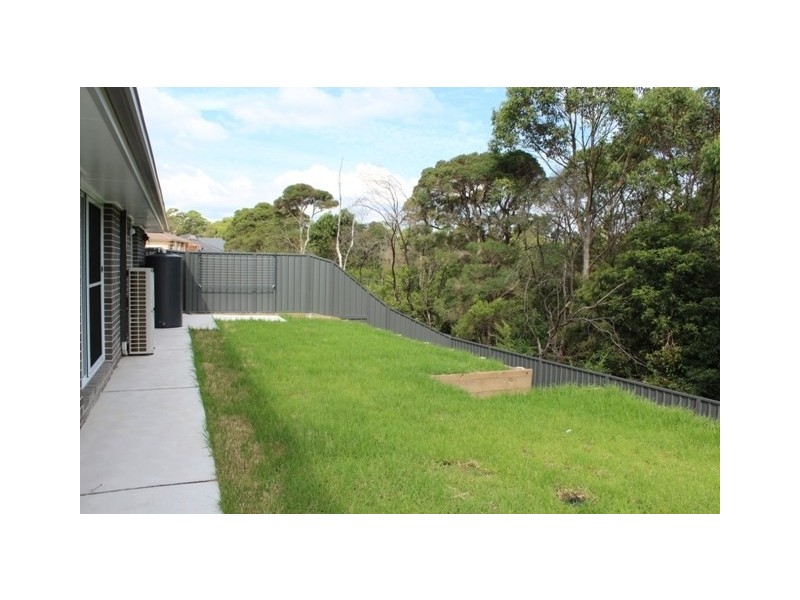 19B Pheasant Street, Toronto NSW 2283