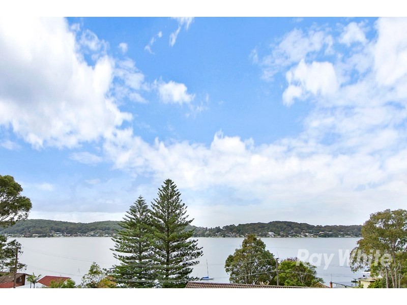 11 Sunlight Parade, Rathmines NSW 2283