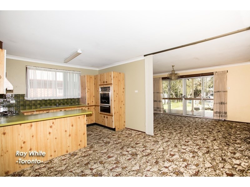 42a Macquarie Road, Fennell Bay NSW 2283