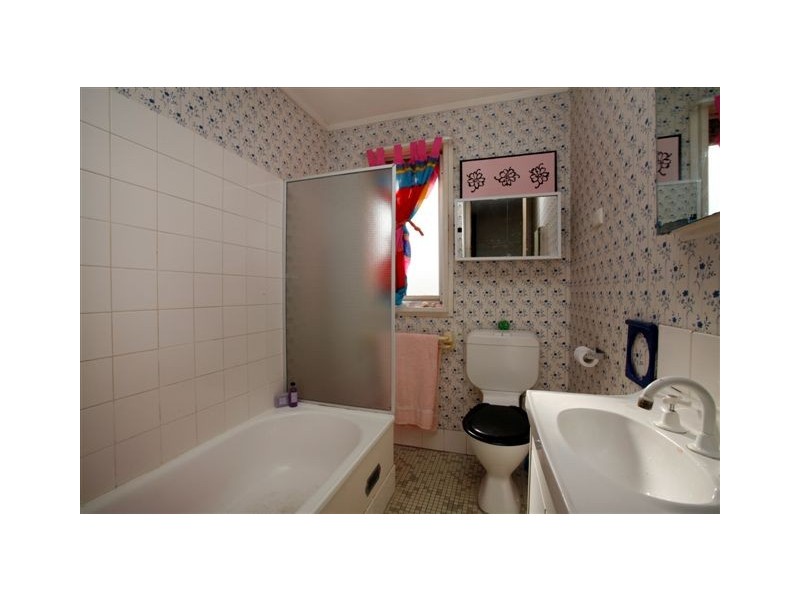 7 Aldinga Close, Toronto NSW 2283