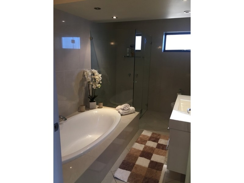 55 Coal Point Road, Coal Point NSW 2283