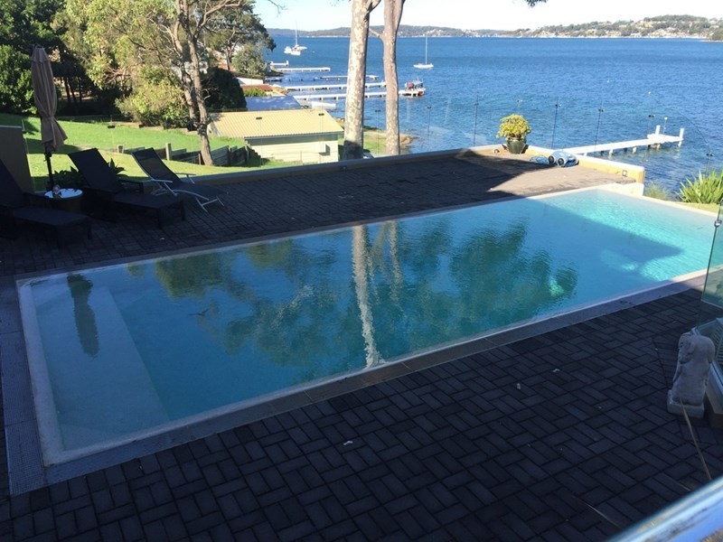 55 Coal Point Road, Coal Point NSW 2283