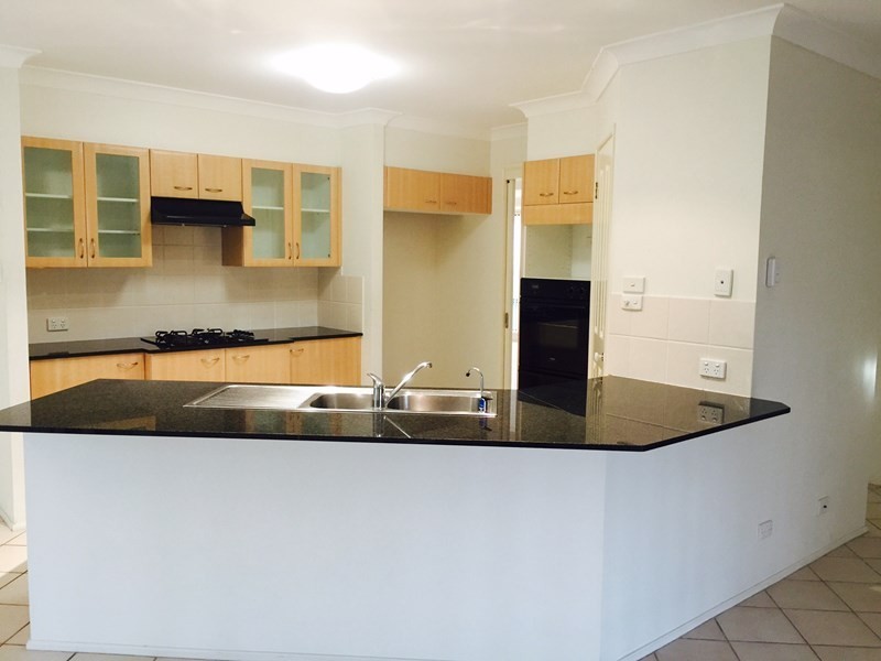 10 Bottlebrush Boulevarde, Fletcher NSW 2287