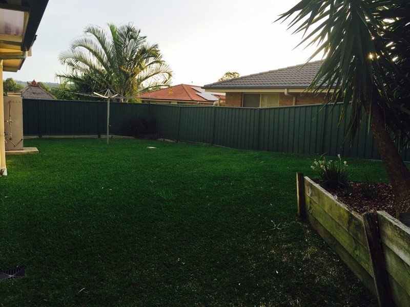 10 Bottlebrush Boulevarde, Fletcher NSW 2287