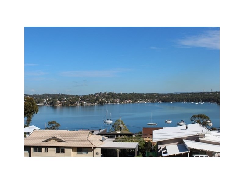 75 Alkrington Avenue, Fishing Point NSW 2283
