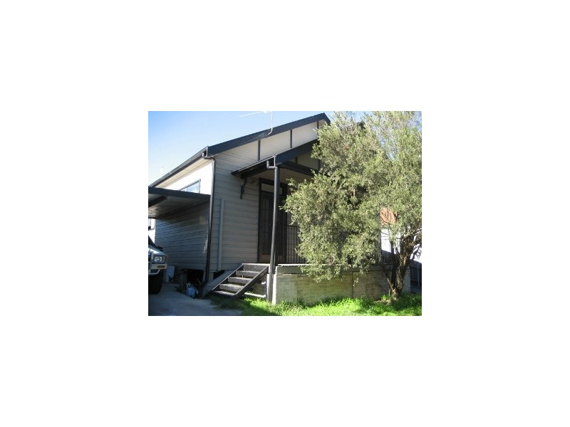 106a Cary Street, Toronto NSW 2283