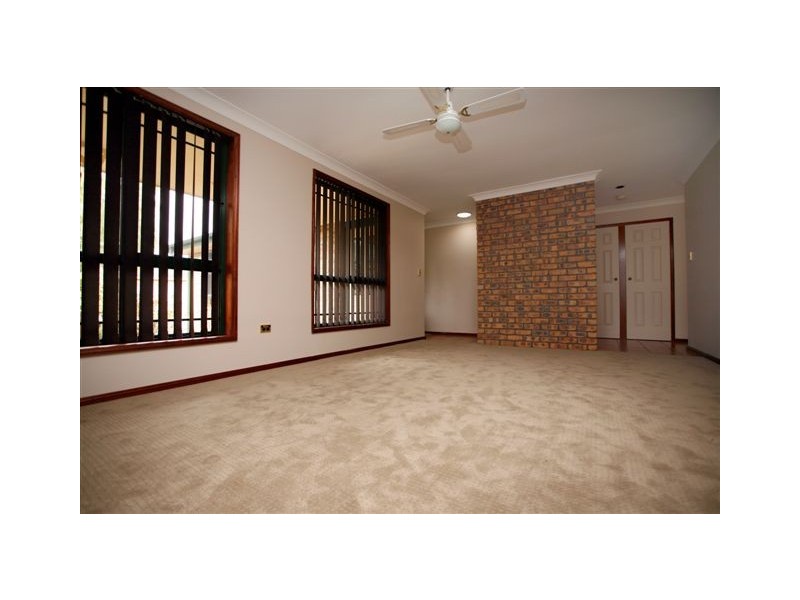 8 Starboard Close, Rathmines NSW 2283