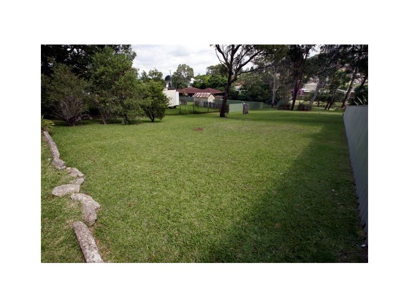 279 Main Road, Fennell Bay NSW 2283