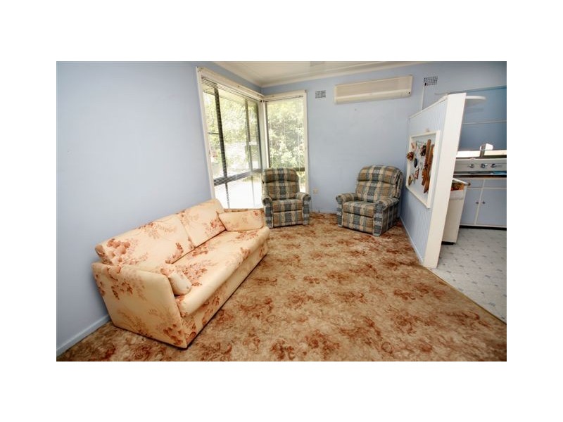 279 Main Road, Fennell Bay NSW 2283