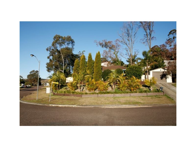 39 Hillside Crescent, Teralba NSW 2284