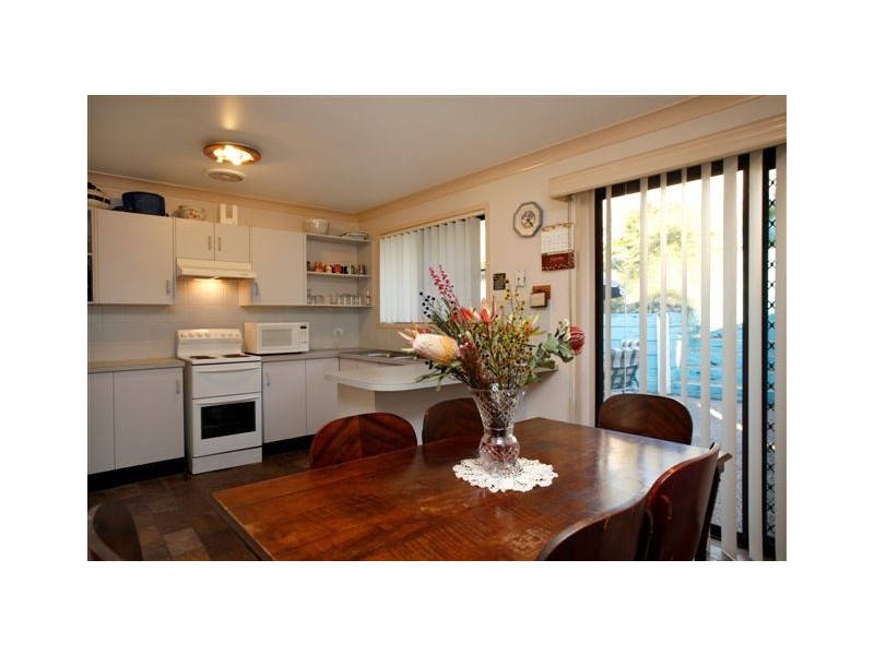 39 Hillside Crescent, Teralba NSW 2284