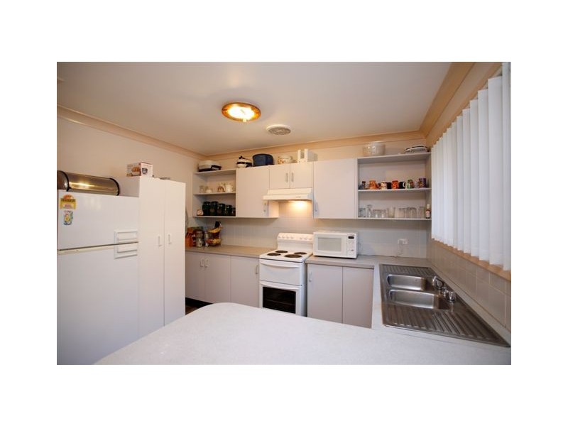 39 Hillside Crescent, Teralba NSW 2284