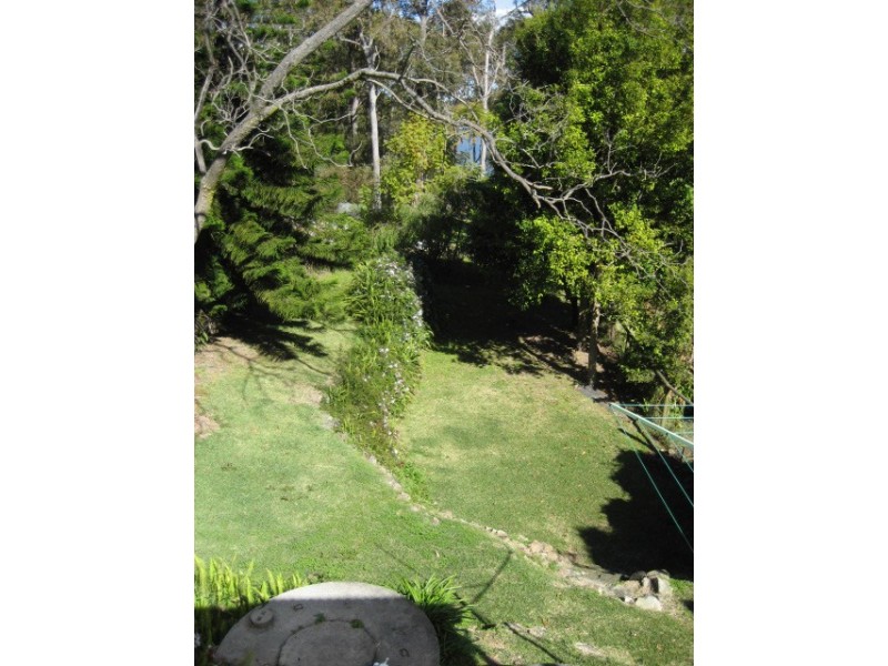 389 Coal Point Road, Coal Point NSW 2283