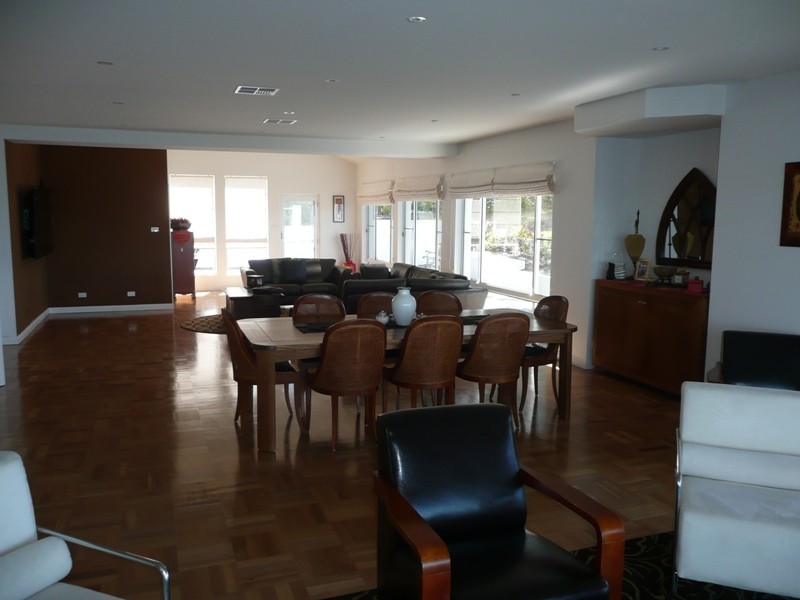 4 Wattle Street, Bolton Point NSW 2283