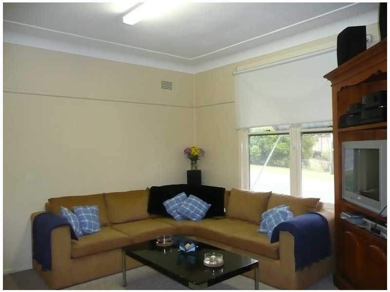 1a Barry Street, Arcadia Vale NSW 2283