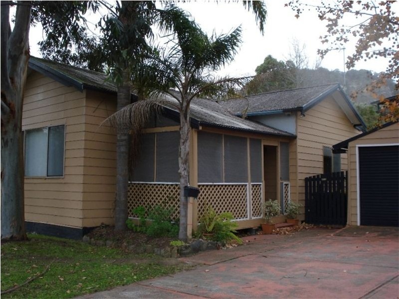 33 Speers Street, Speers Point NSW 2284