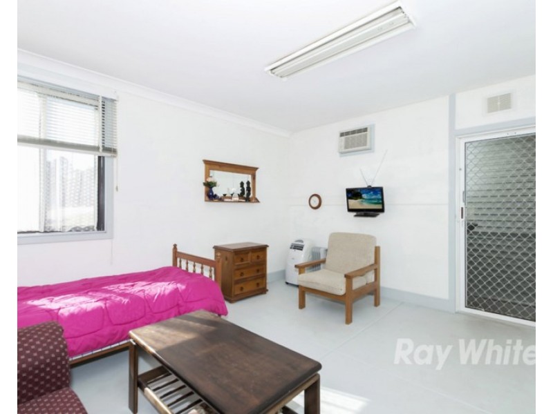 9 Eagle Close, Woodrising NSW 2284
