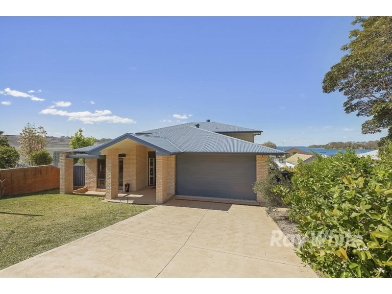 212 Kilaben Road, Kilaben Bay NSW 2283