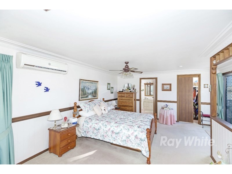 34 Lake Road, Fennell Bay NSW 2283