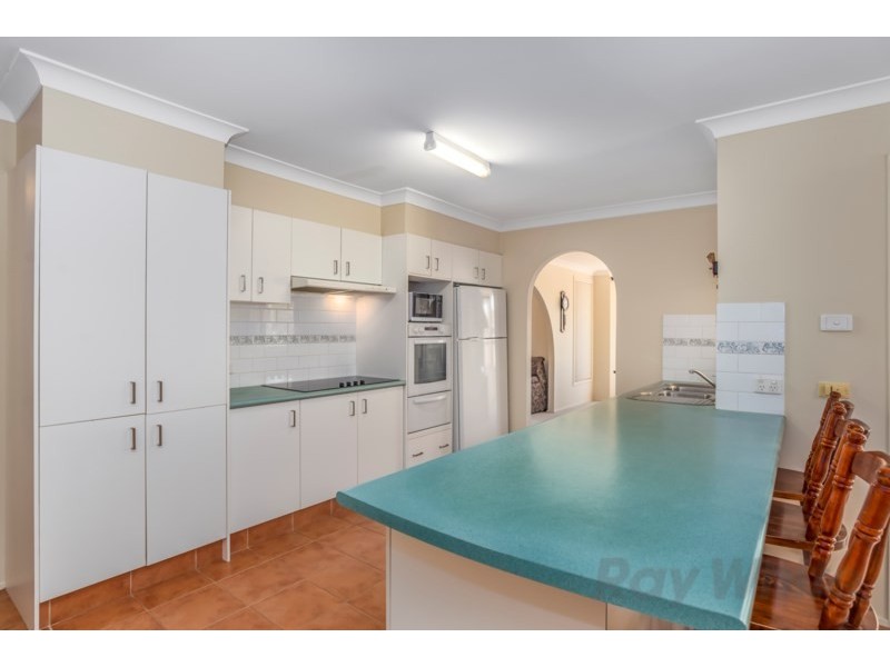 25 Defender Close, Marmong Point NSW 2284