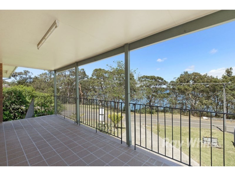 50 Crescent Road, Wangi Wangi NSW 2267