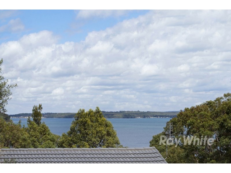50 Crescent Road, Wangi Wangi NSW 2267