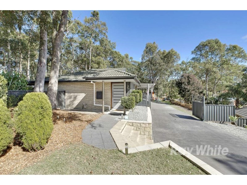22 ShamROCK Close, Woodrising NSW 2284
