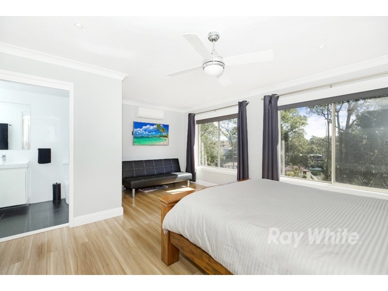 22 ShamROCK Close, Woodrising NSW 2284