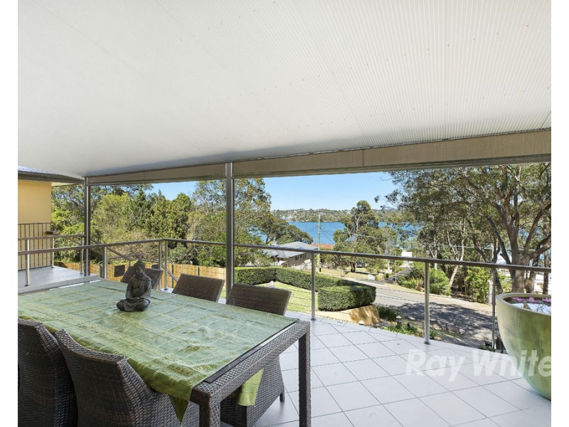 84 Coal Point Road, Coal Point NSW 2283