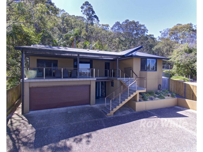84 Coal Point Road, Coal Point NSW 2283
