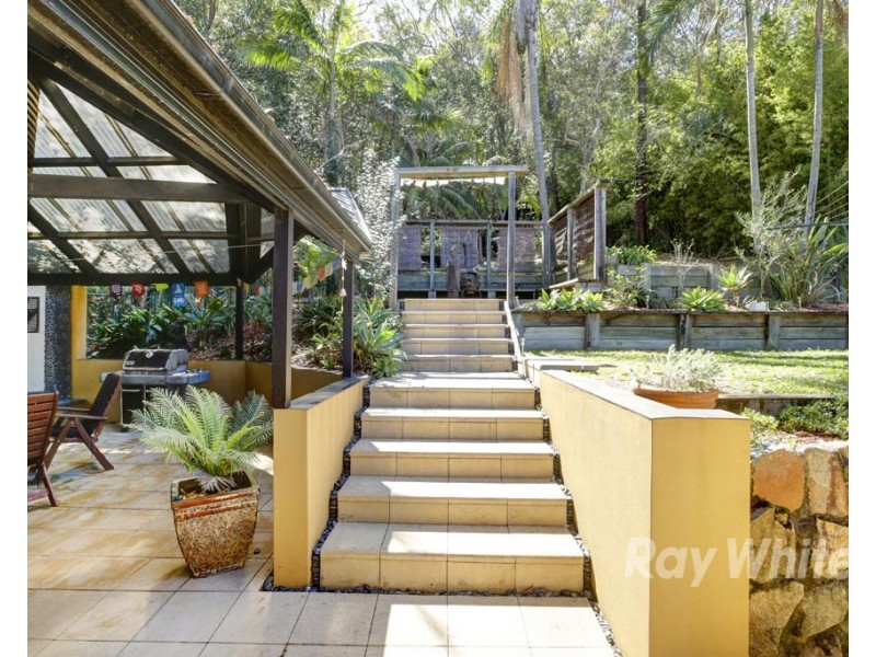 84 Coal Point Road, Coal Point NSW 2283