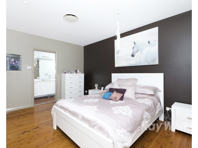 84 Coal Point Road, Coal Point NSW 2283